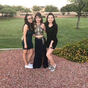 Meet your Posher, Tia